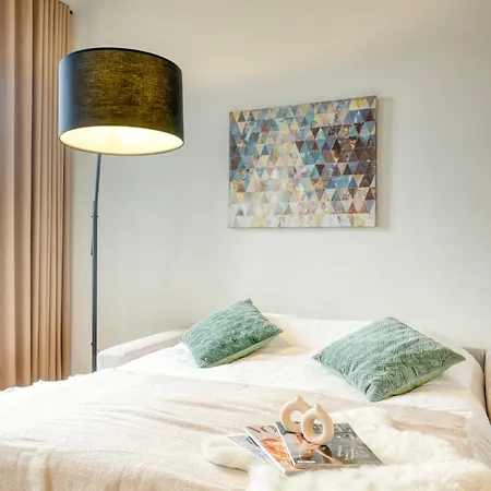 Spacious & Luminous Gem In Historic Building Gent